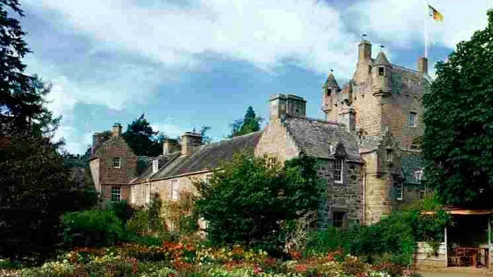 Vacation Rentals Scotland Cawdor Castle